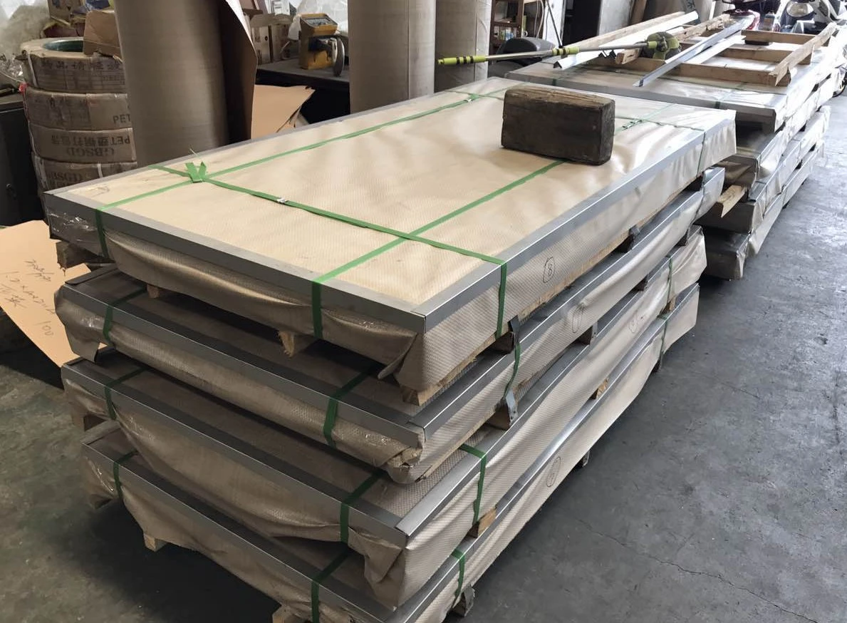 Q345R steel plate packaging Q345R steel plate packaging